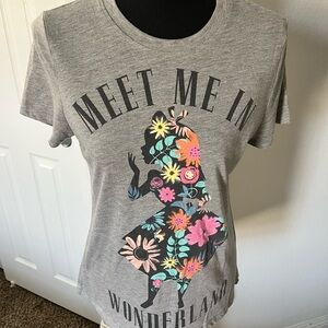 Disney Alice in Wonderland Graphic Tee